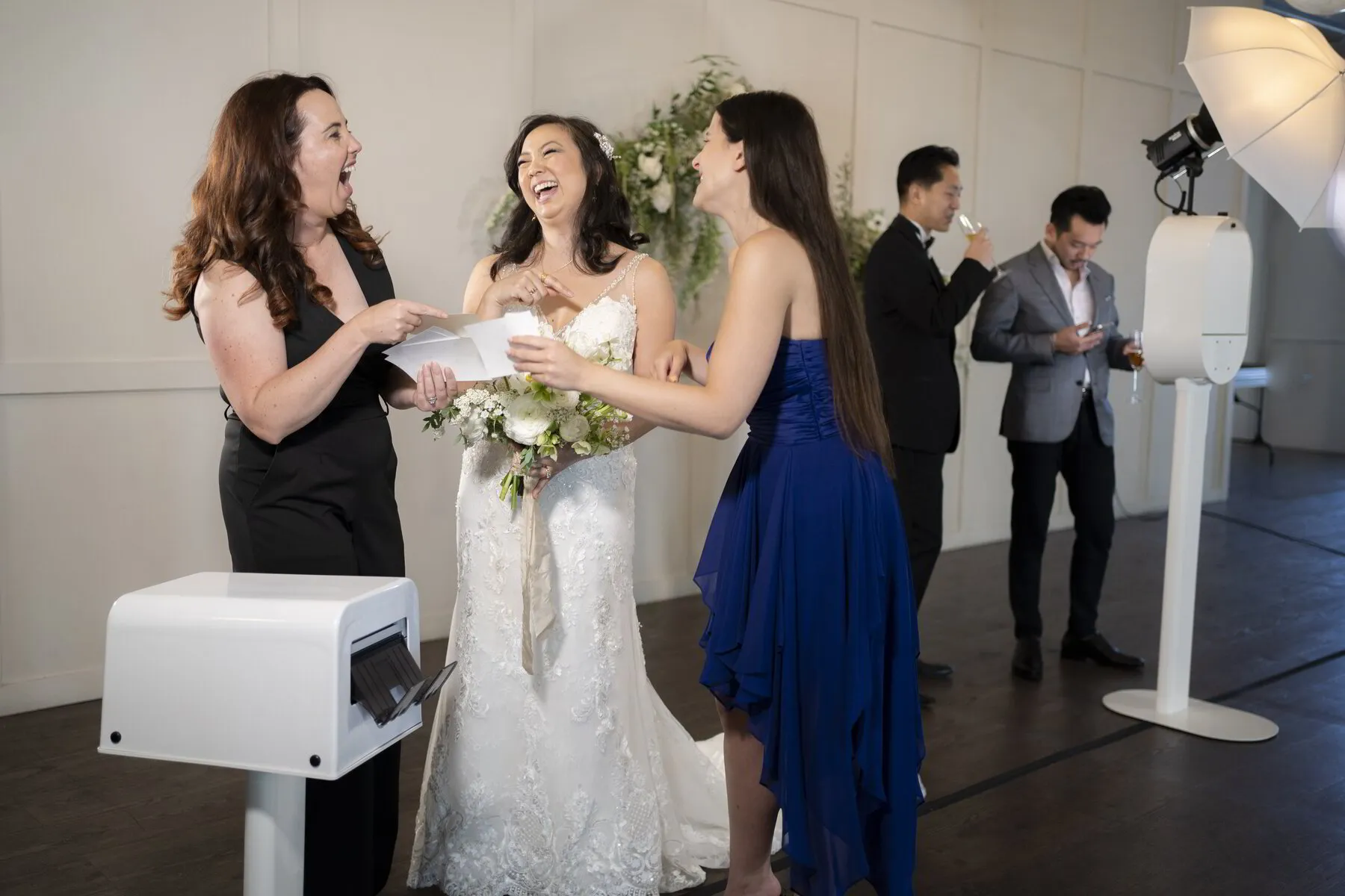 Wedding photo booth Los Angeles
